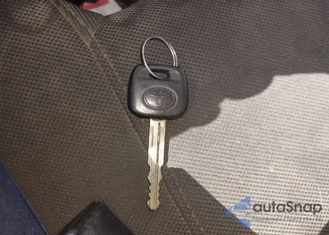 2017 Toyota Yaris L из США, поврежденный, VIN VNKKTUD31HA085083